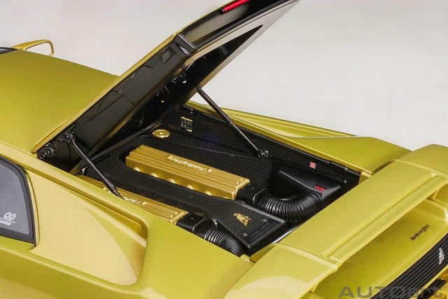 AUTOart(オートアート) ランボルギーニ ディアブロ SE30 （GIALLO SPYDER／メタリック・イエロー） 1/18スケール 塗装済みミニカー