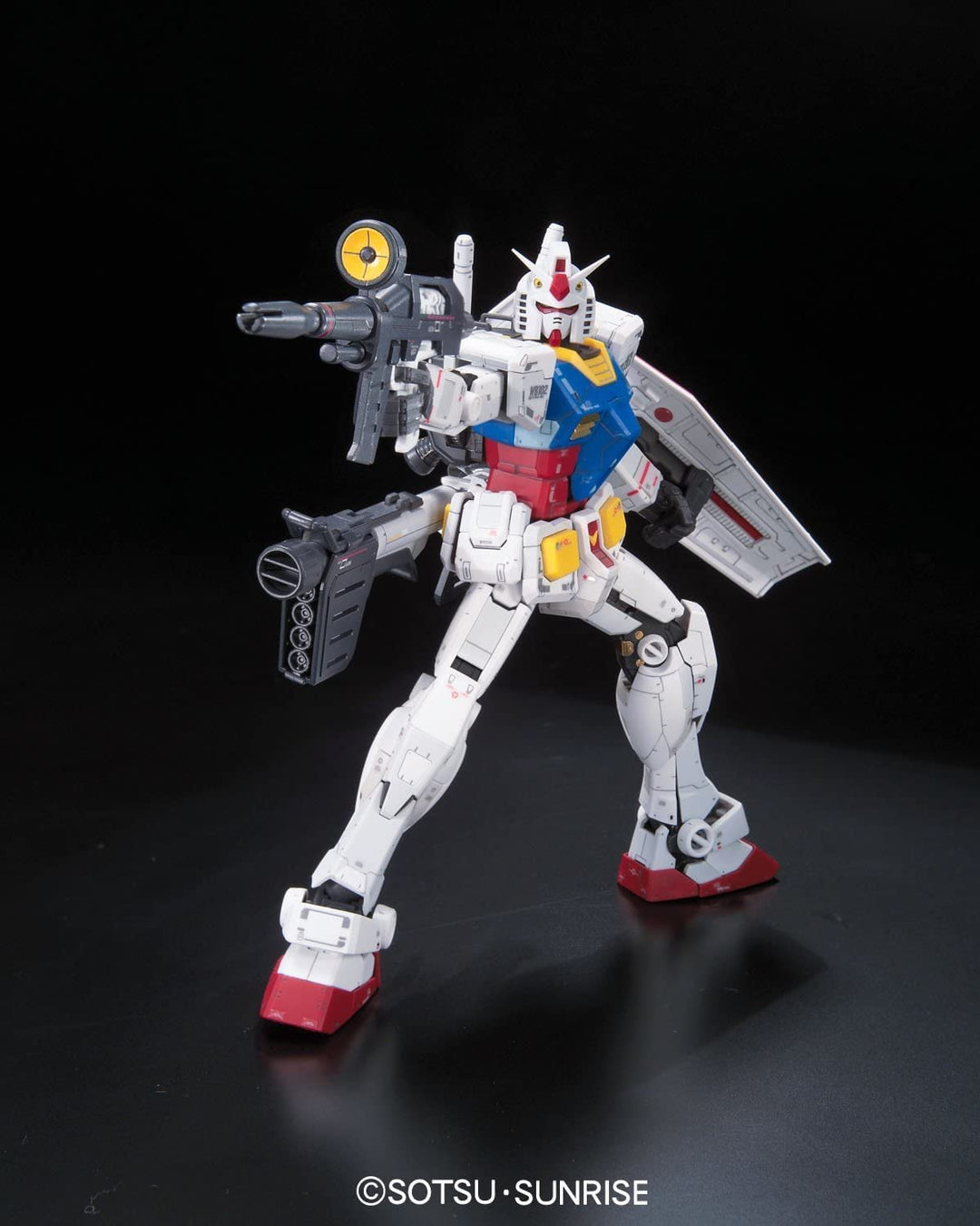 RG RX-78-2ガンダム 1/144スケール