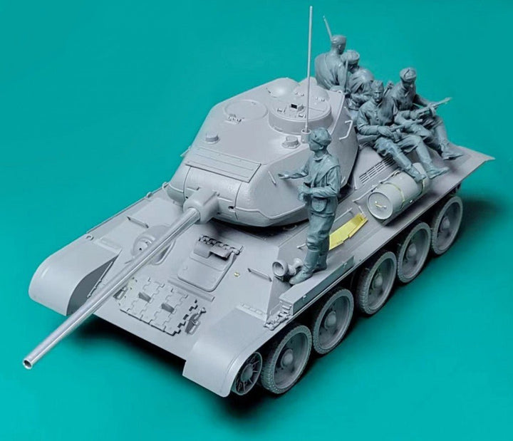 1/35 ソビエト T-34/85 第112工場製