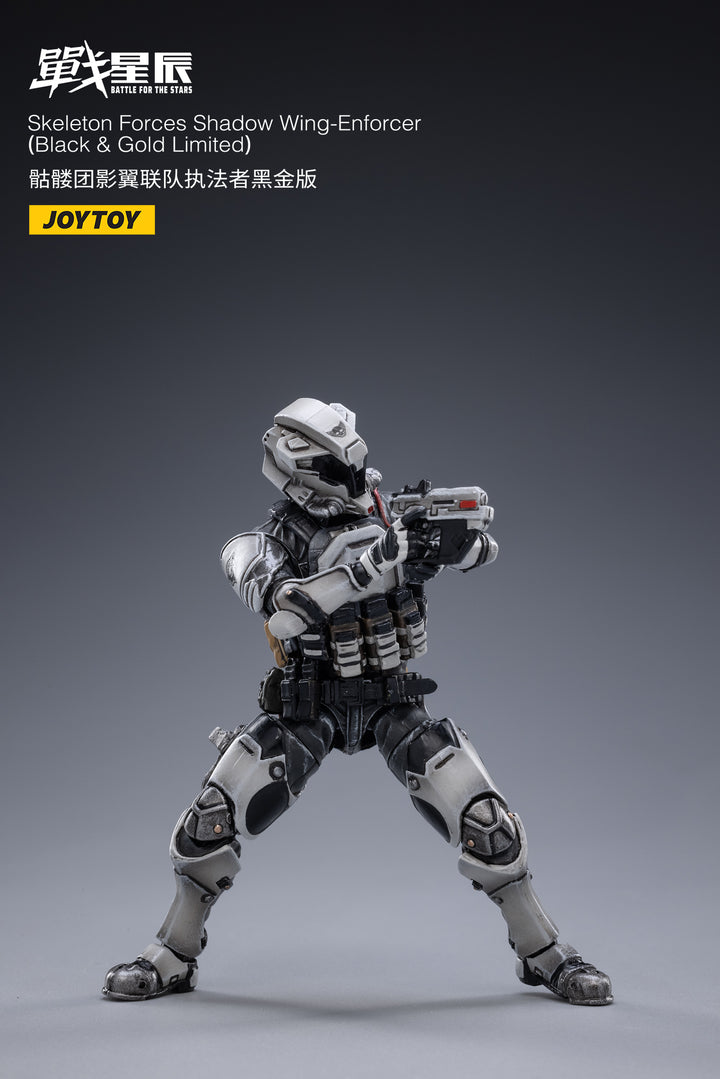 バトル フォー ザ スターズ スケルトンフォース シャドウ ウィング エンフォーサー (ブラック＆ゴールド リミテッド) 1/18スケール
