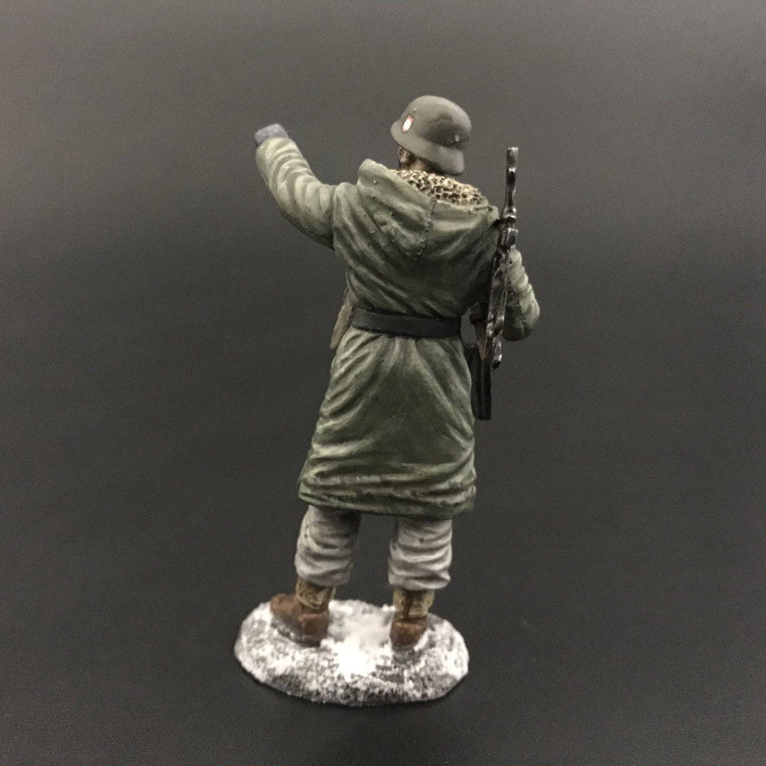 【オータムセール対象】 WAR PARK STWP-00001 オフィサー ヴィズ MP40 KH001 塗装済み完成品…
