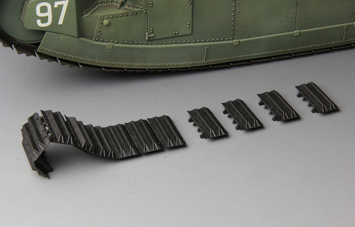 1/35 TS-009 1/35 フランス2C超重戦車