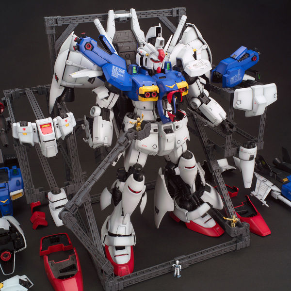 PG GP01Fb ガンダム試作1号機 フルバーニアン 1/60スケール